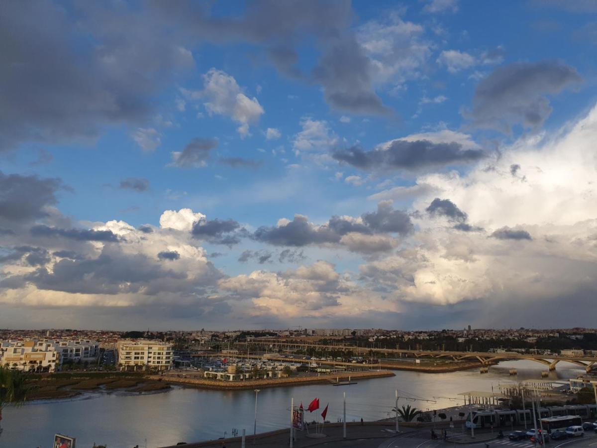Farah Rabat Hotel Bagian luar foto View of the city