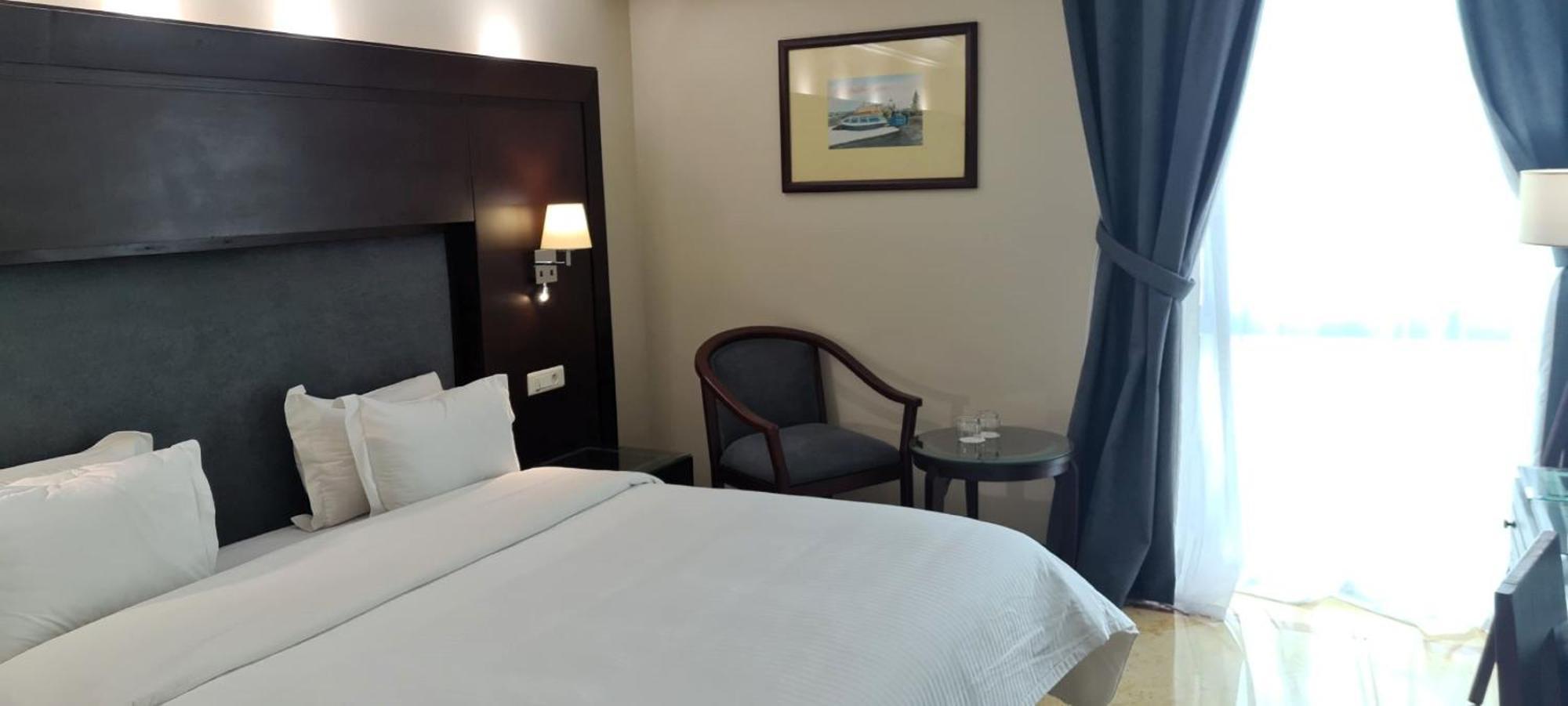 Farah Rabat Hotel Bagian luar foto