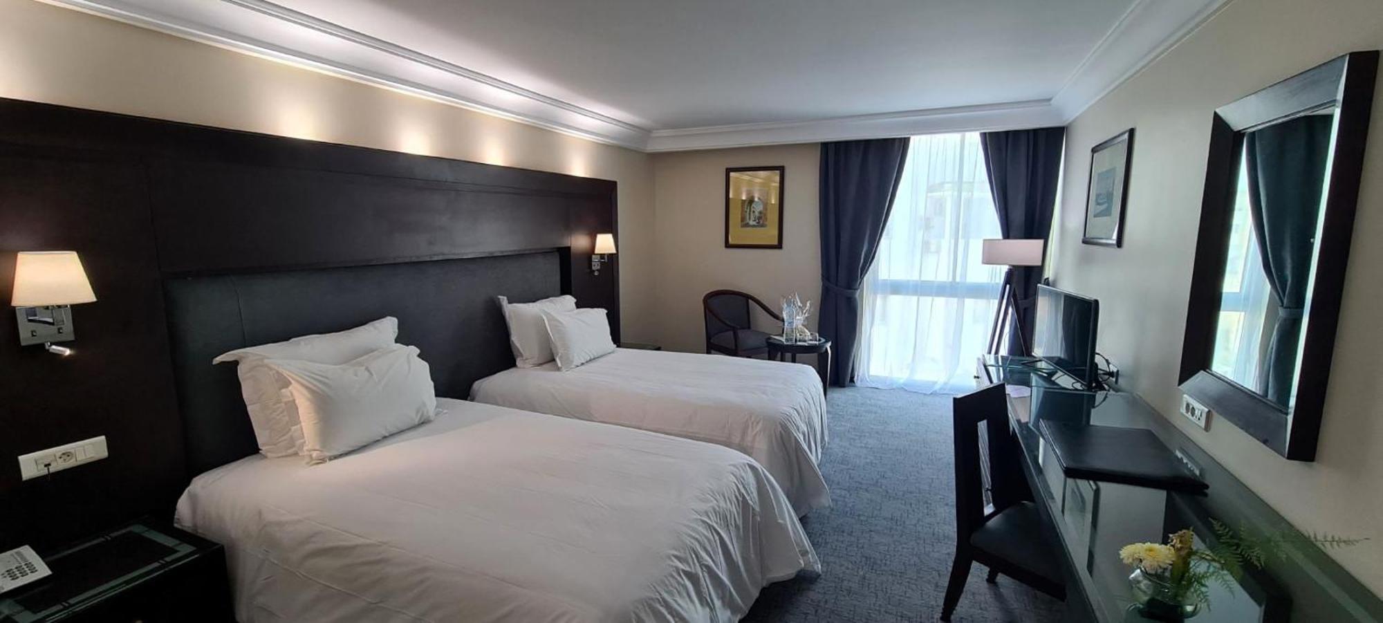Farah Rabat Hotel Bagian luar foto A room at the hotel