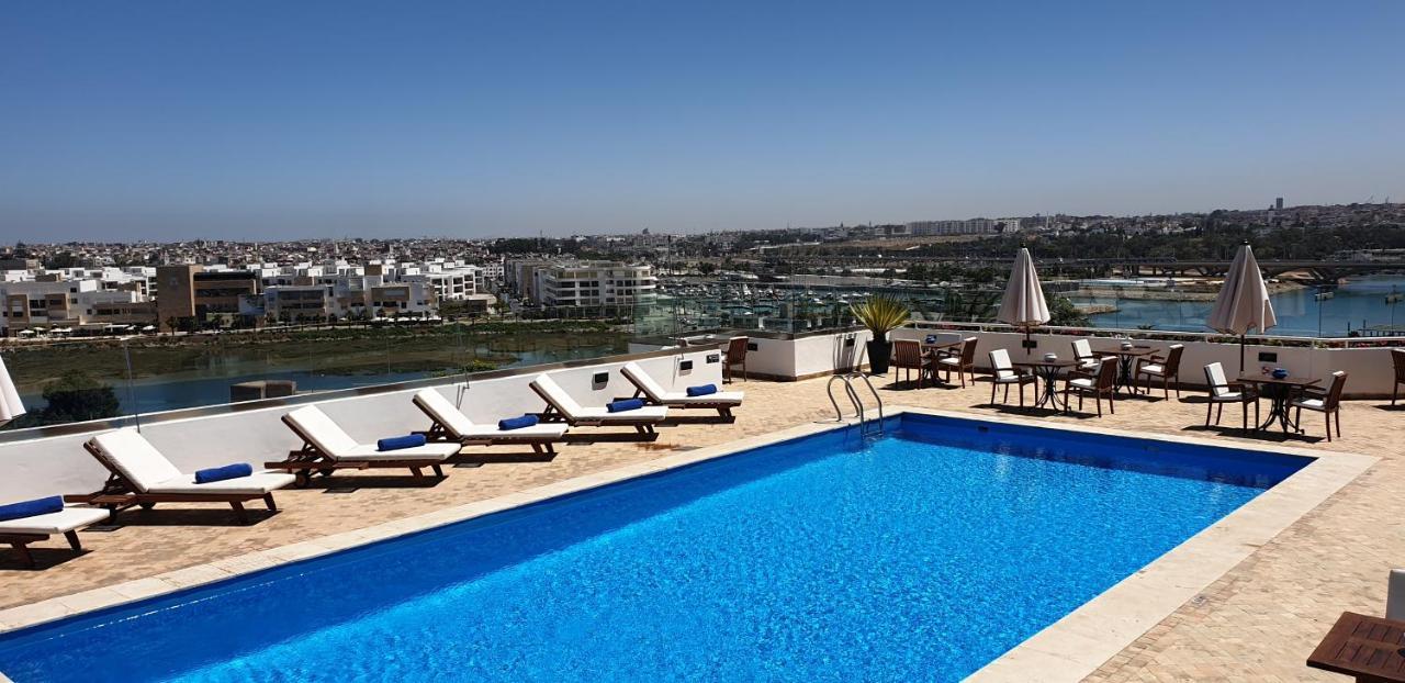 Farah Rabat Hotel Bagian luar foto Rooftop pool at the Radisson Blu Hotel, Carthage, Tunisia